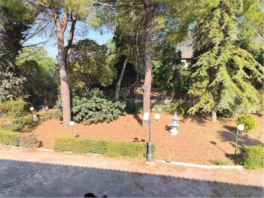 Appartamento a Terni in Strada di Prisciano - Foto 4