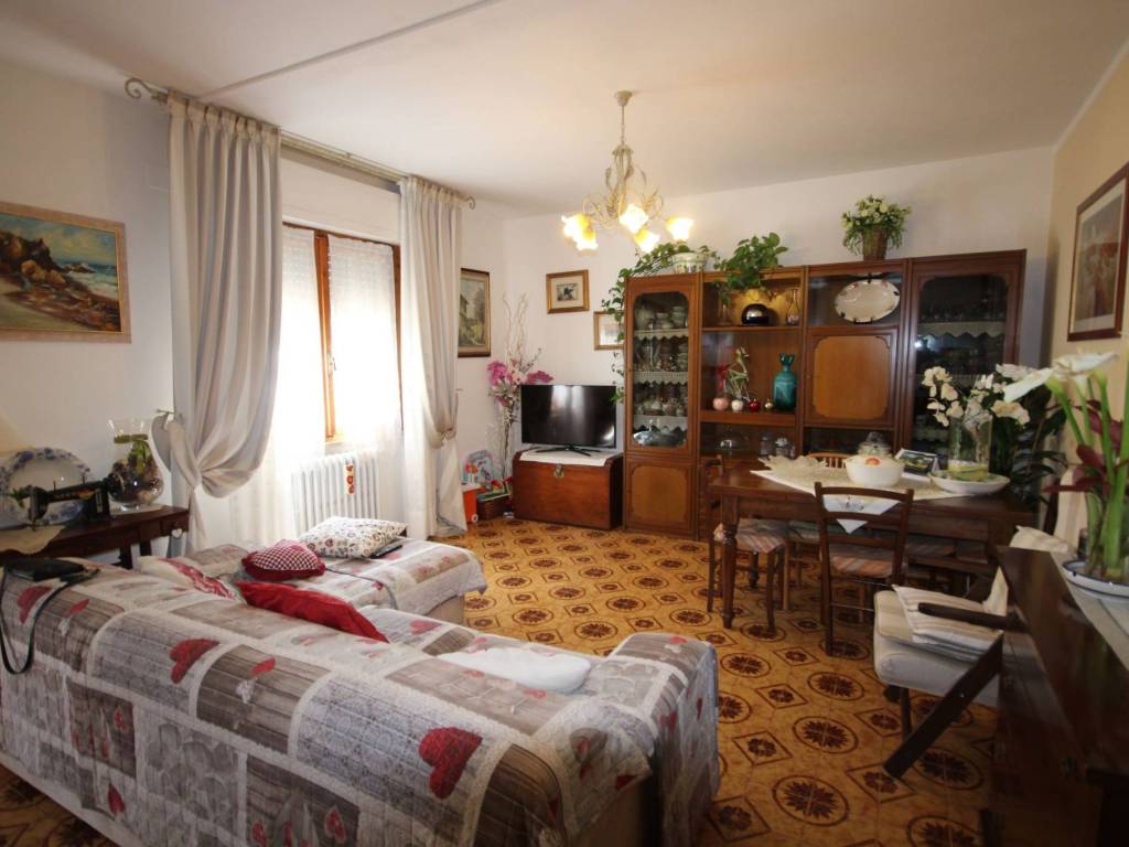 Appartamento a Castagneto carducci - Foto 5