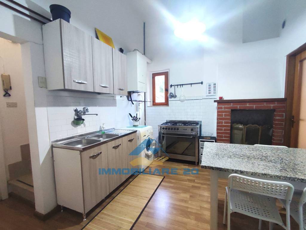 Appartamento a Teramo in Via Cesare Battisti - Foto 3