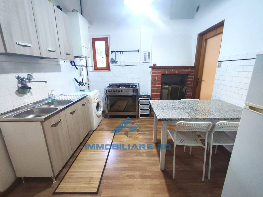 Appartamento a Teramo in Via Cesare Battisti - Foto 4