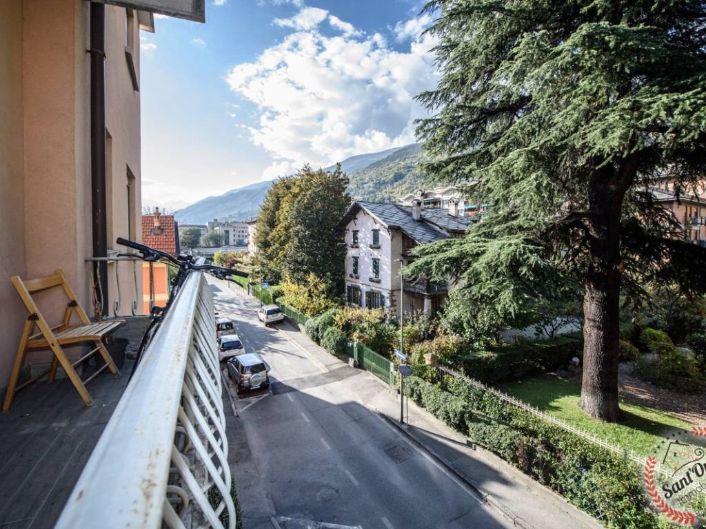 Appartamento a Aosta in Via Anton Zimmermann - Foto 4