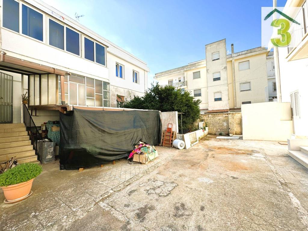 Appartamento a Tricase in Via Dante Alighieri - Foto 5