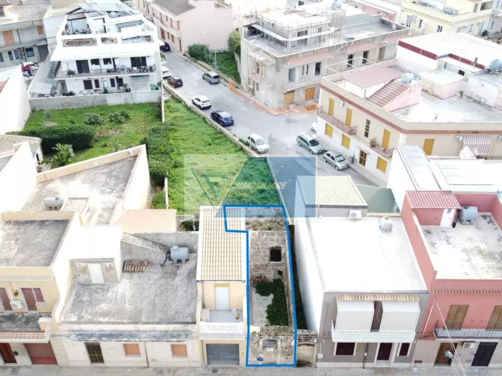 Casa indipendente a Avola in Via Nizza - Foto 2