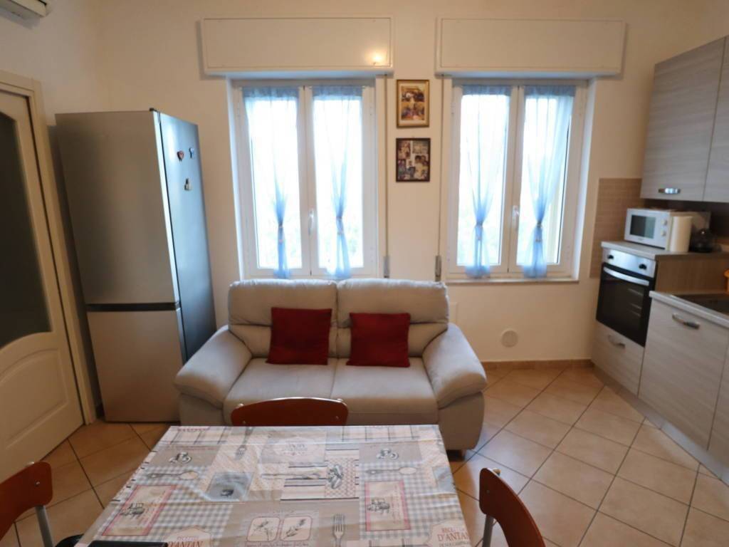 Appartamento a Andora in VIA CAVOUR - Foto 2