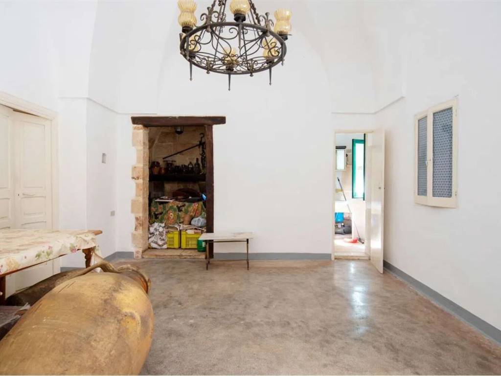 Rustico / casale a Carovigno in Via San Michele Salentino S.N.C. - Foto 4