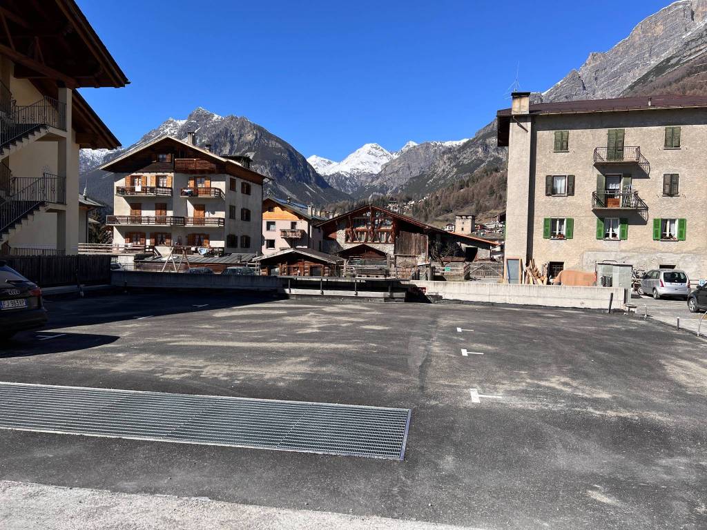 Box / garage a Bormio in Via Funivie - Foto 2