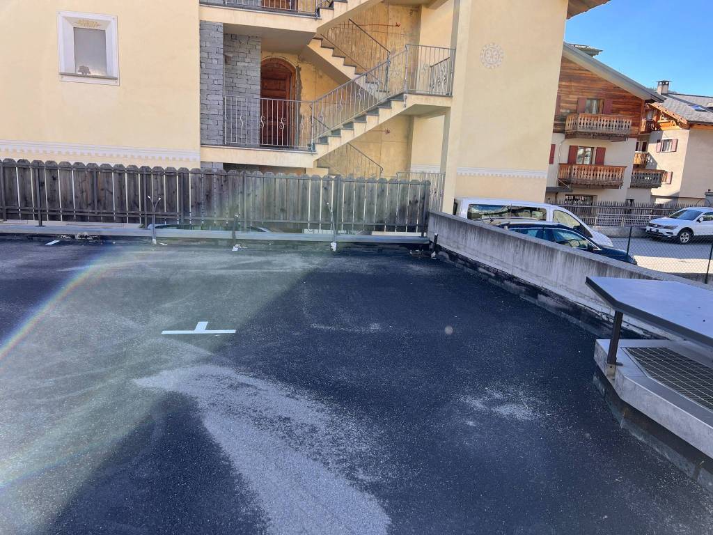 Box / garage a Bormio in Via Funivie - Foto 3