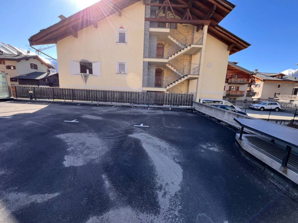 Box / garage a Bormio in Via Funivie - Foto 4