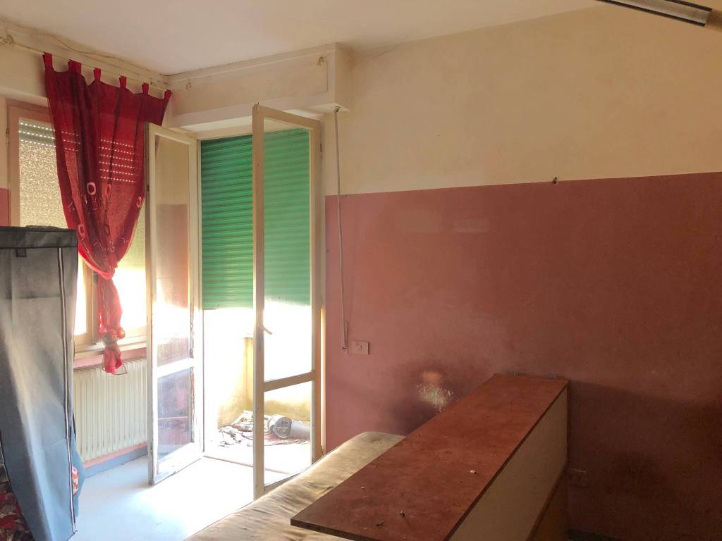 Appartamento a Pontedera in Via Vittorio Veneto - Foto 3