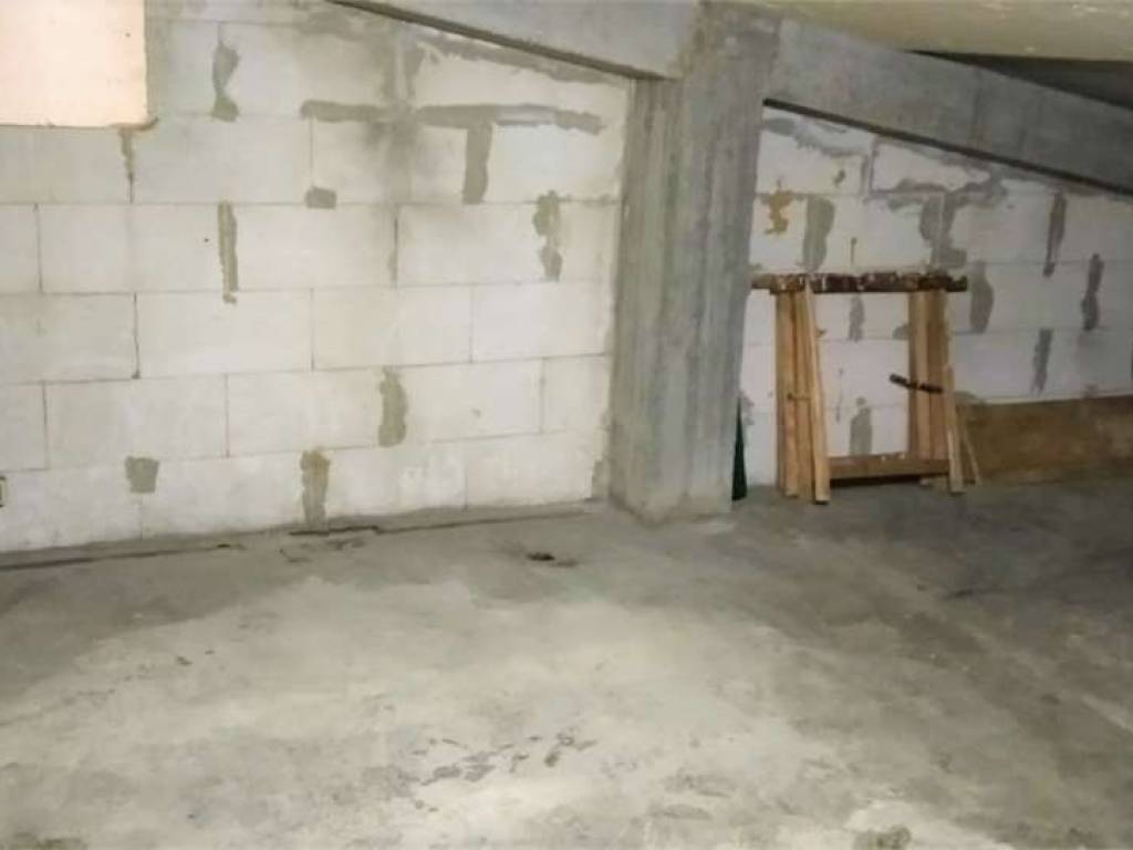 Box / garage a Alessandria in VIA FIUME, 26 - Foto 4