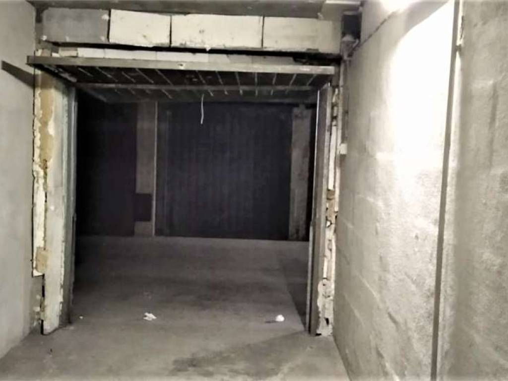 Box / garage a Alessandria in VIA FIUME, 26 - Foto 5