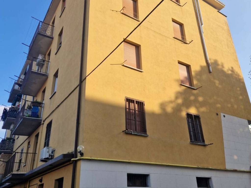 Appartamento a Bologna in Via Alessandro Menganti, 5 - Foto 2