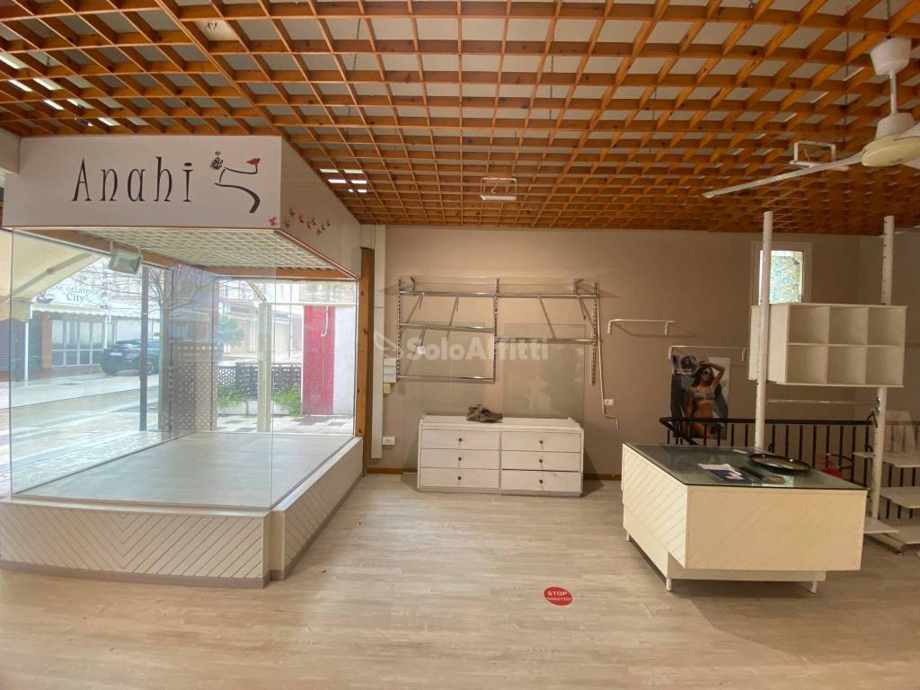Immobile a Rimini in Viale Paolo Toscanelli, 35 - Foto 2