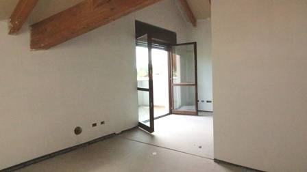 Appartamento a Cassano magnago in Via Sant'Anna - Foto 5