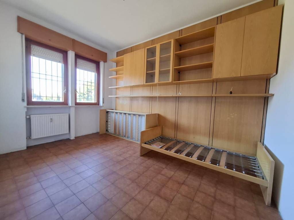 Appartamento a Casale monferrato in Via Pietro De Giovanni - Foto 3