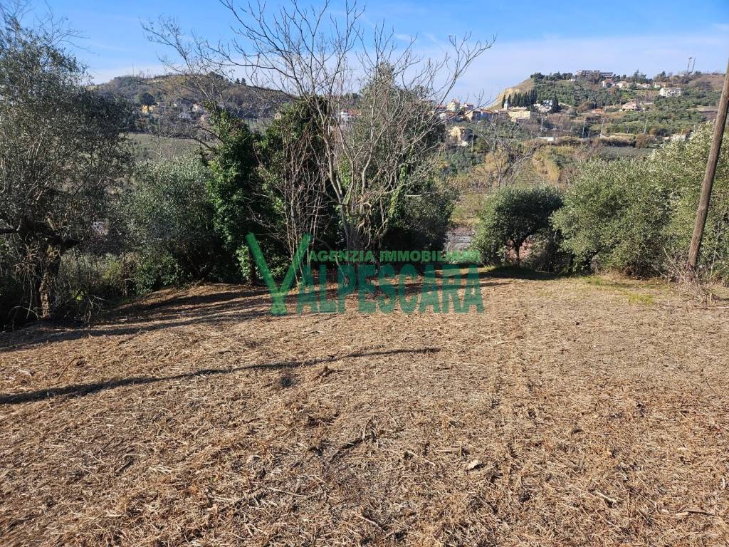 Terreno a Chieti in Strada Provinciale Valle Lunga - Foto 2