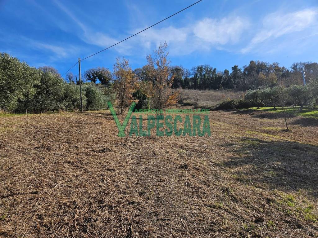 Terreno a Chieti in Strada Provinciale Valle Lunga - Foto 3