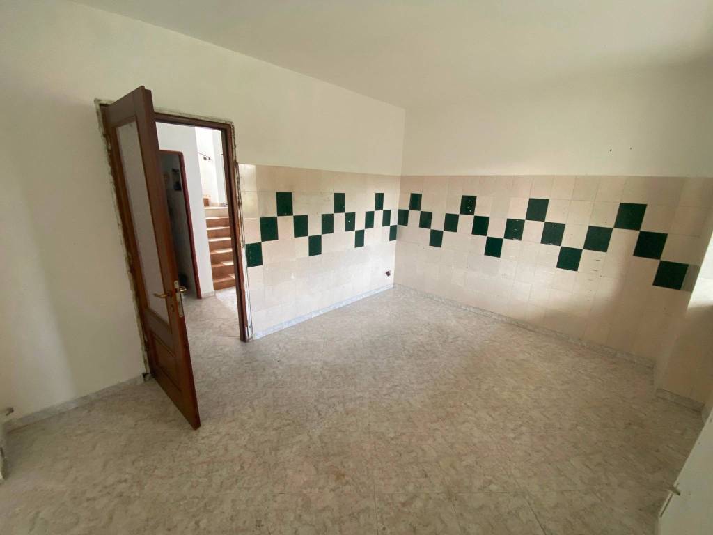 Villa a Castelletto sopra ticino in Via Baraggia - Foto 2