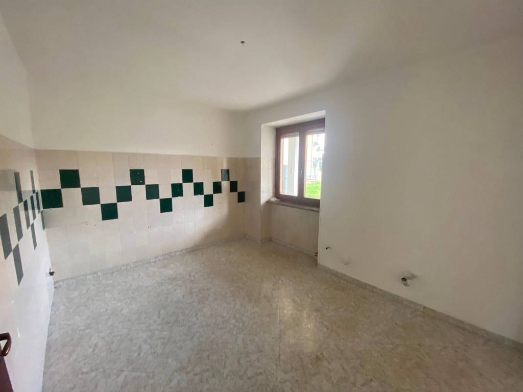 Villa a Castelletto sopra ticino in Via Baraggia - Foto 3