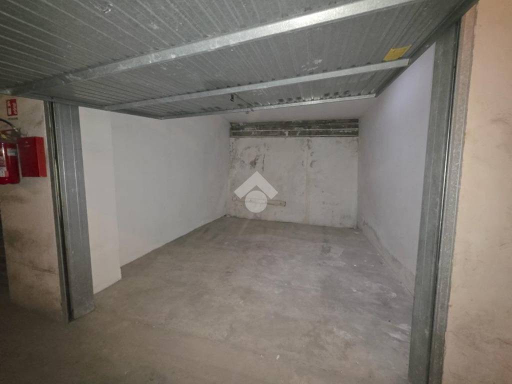 Box / garage a Taggia in Via Aurelia Levante - Foto 5