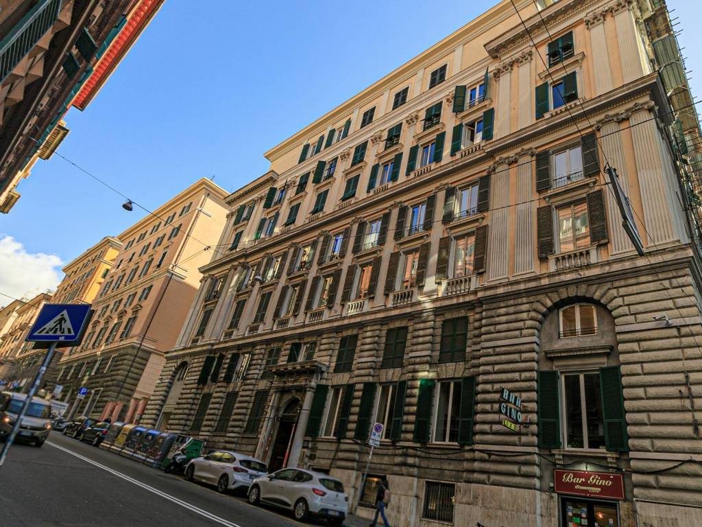 Appartamento a Genova in Via Assarotti, 17 - Foto 1