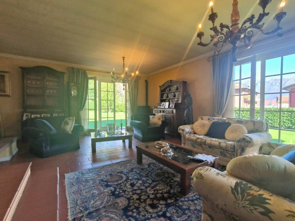 Villa a Gravellona toce in Corso Roma, 176 - Foto 2