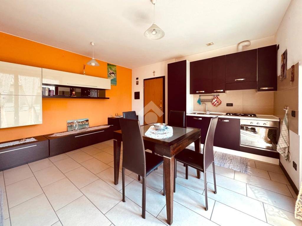 Appartamento a Casatenovo in Via Don Antonio Brambilla, 3 - Foto 5