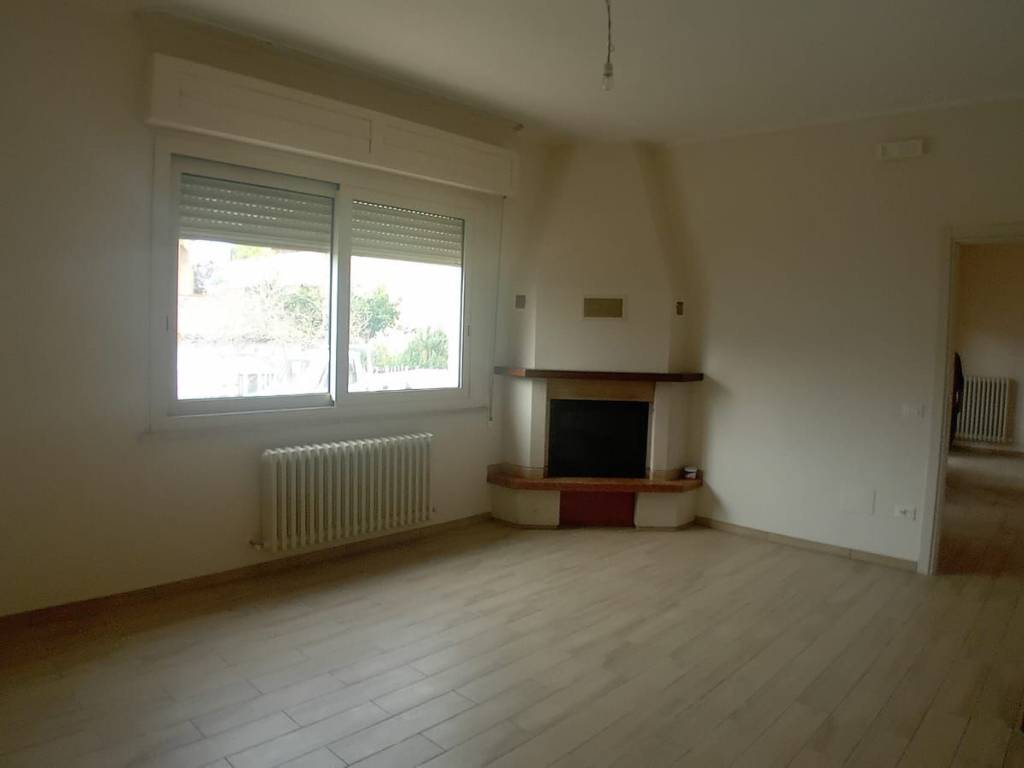 Villa a Giulianova in Via Enrico Fermi, 11 - Foto 5