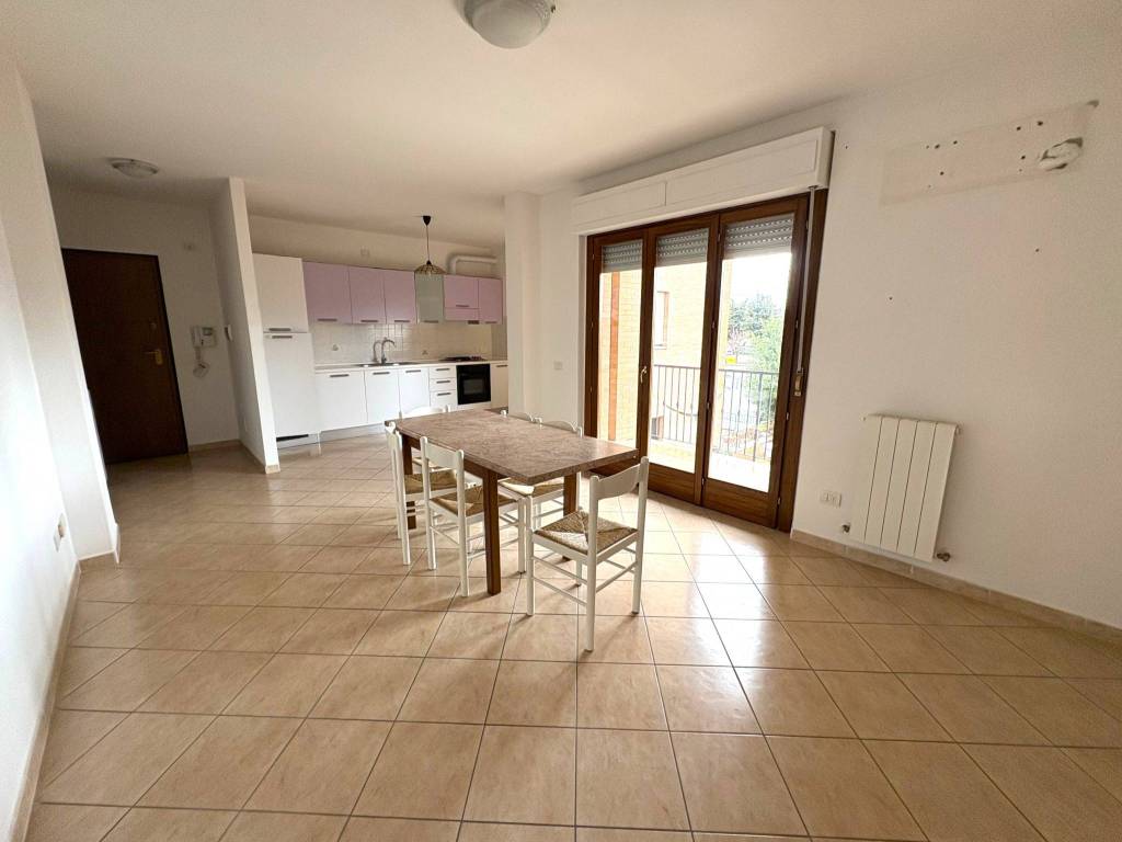 Appartamento a Castiglione del lago in Via Firenze - Foto 2