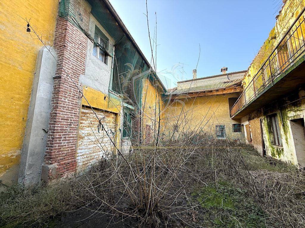 Palazzo / stabile a Codogno in Via Armando Diaz - Foto 3