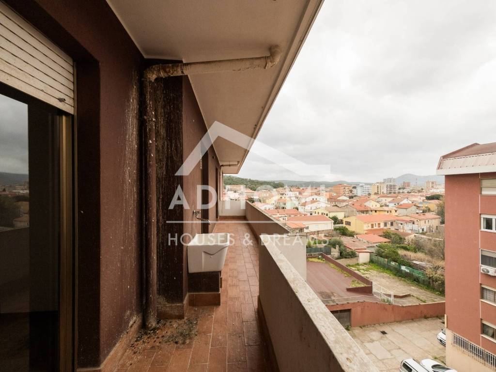 Appartamento a Carbonia in Via Dalmazia - Foto 4
