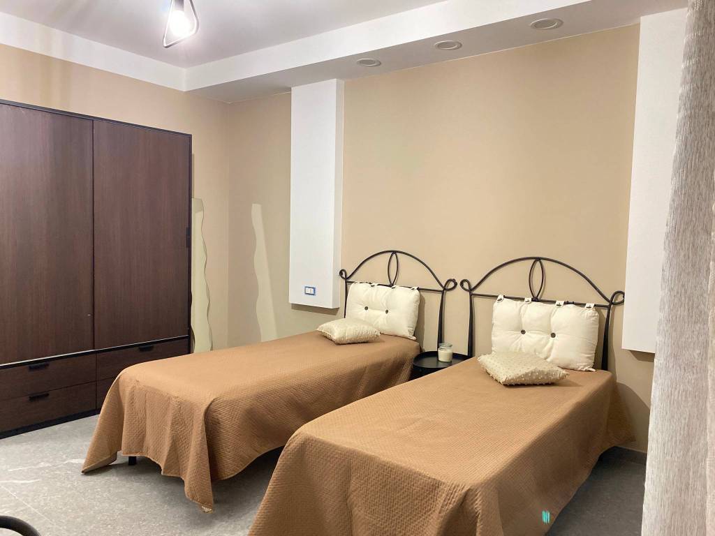 Appartamento a Novara in Via Antonio d'Enricis, 28 - Foto 2