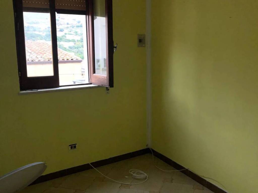 Appartamento a Caccamo in Via Cairoli, 2 - Foto 4