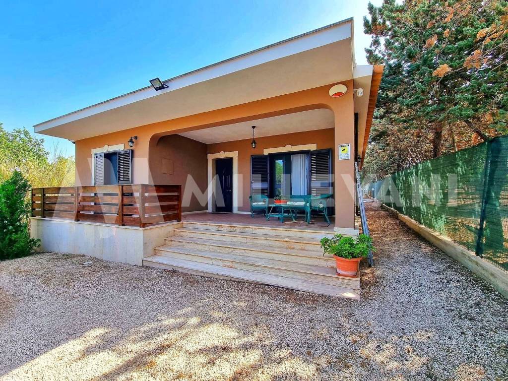 Villa a Santa croce camerina in Strada Provinciale Santa Croce Marina di Ragusa, 2 - Foto 3