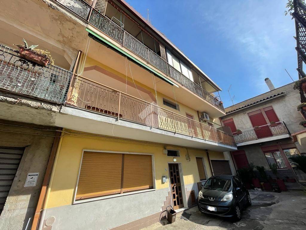 Casa indipendente a Reggio calabria in Via Fondo Versace, 77 - Foto 2