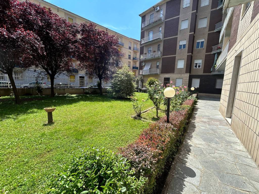 Appartamento a Alessandria in Via Giovanni Verneri, 18 - Foto 2