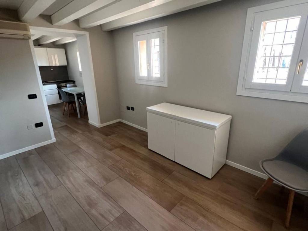 Appartamento a Tezze sul brenta in Via Iolanda, 55 - Foto 4