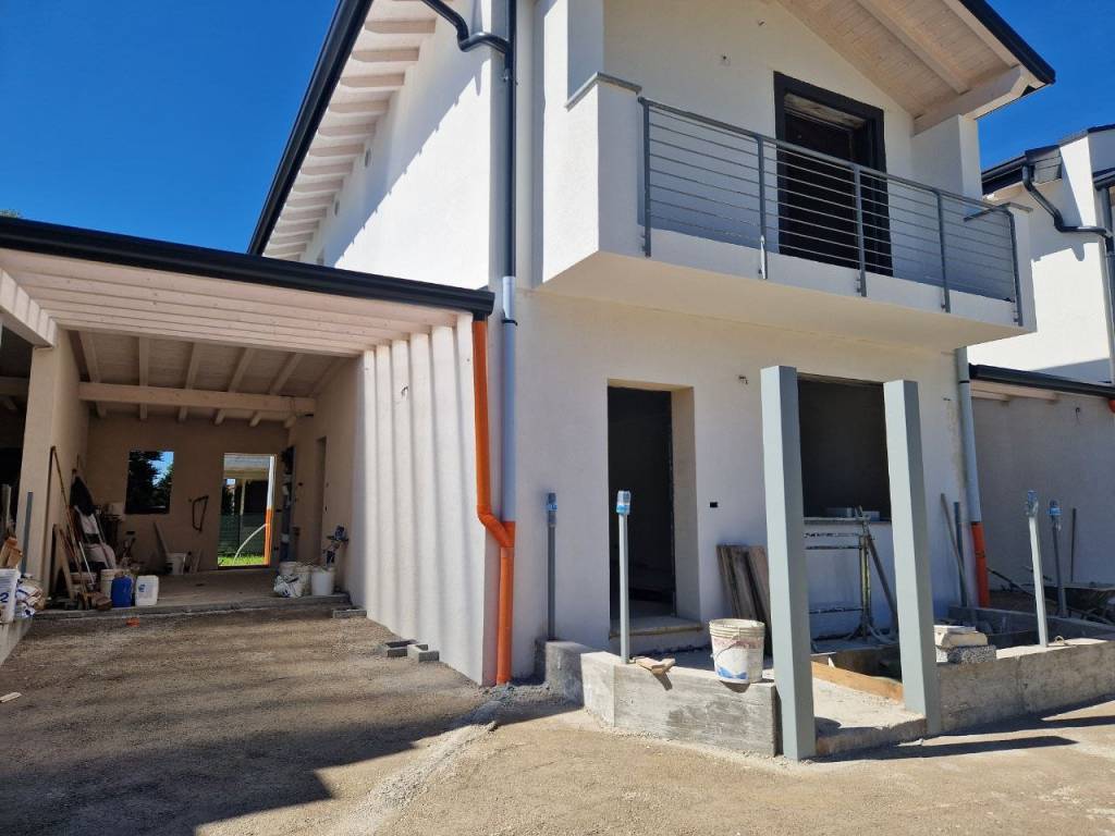 Villa a Castiglione olona in Via 4 Novembre, 1 - Foto 2