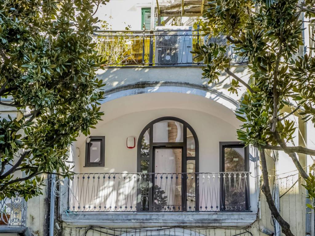 Appartamento a Salerno in Vicolo Guaiferio, 15 - Foto 2