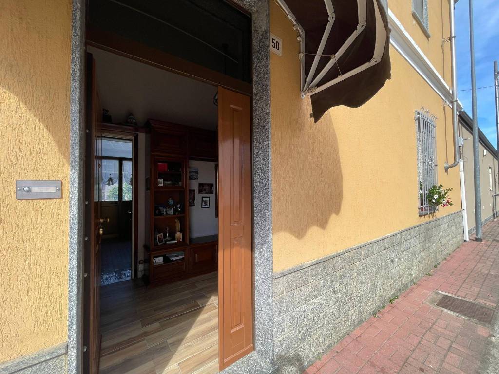 Villa a Vercelli in Via Prarolo, 50 - Foto 2