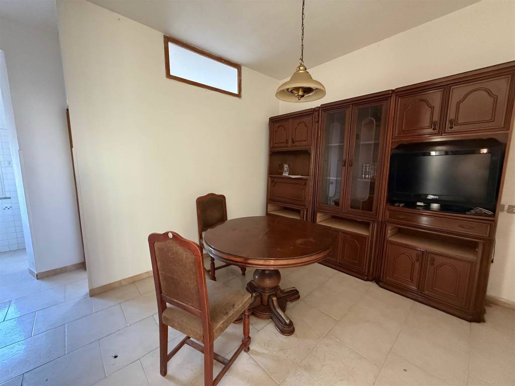 Appartamento a Carbonia in Via Dante Alighieri, 2 - Foto 2