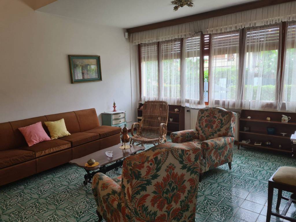 Villa a Pietrasanta in Via Palestro, 94 - Foto 4