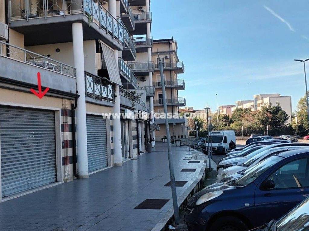 Immobile a Crotone in Via Unione Europea - Foto 2