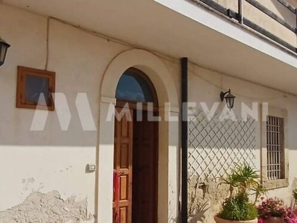 Villa a Modica in Via Gianforma Margione - Foto 3