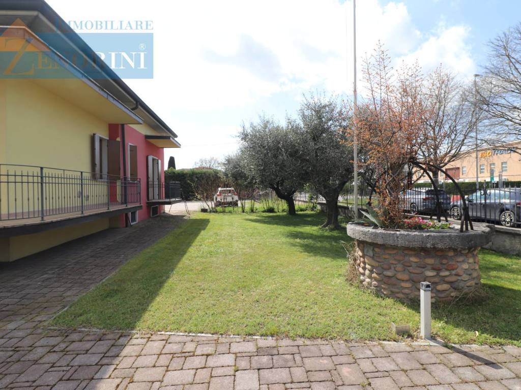Casa indipendente a Sommacampagna in Via dell'Artigianato, 3 - Foto 4