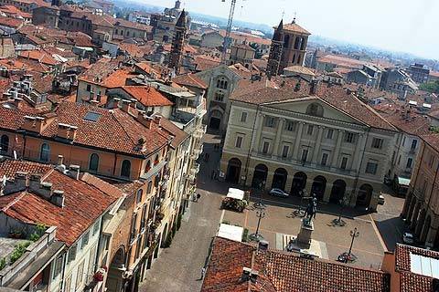 Casa indipendente a Casale monferrato in Piazza Giuseppe Mazzini - Foto 4