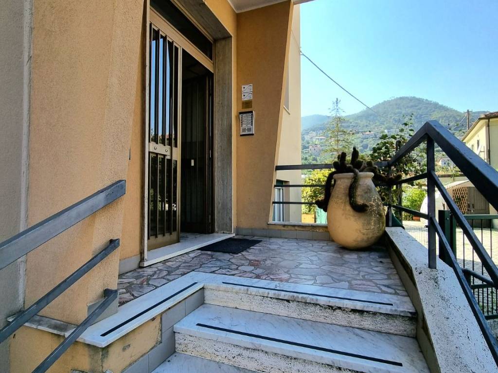 Appartamento a Noli in Via Martiri di Voze, 33 - Foto 3