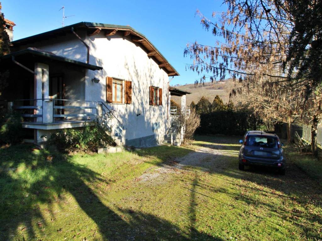 Villa a Pietra de' giorgi in Strada Provinciale dello Scuropasso, 79 - Foto 2