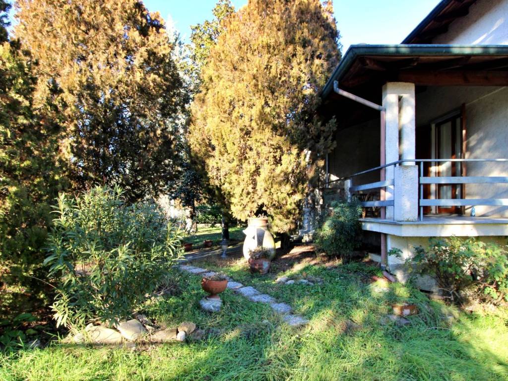 Villa a Pietra de' giorgi in Strada Provinciale dello Scuropasso, 79 - Foto 3