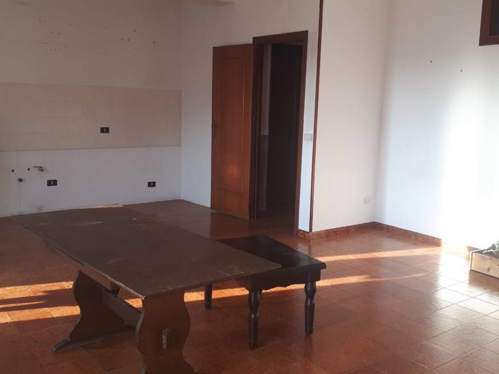 Appartamento a Cinisi in Via Imbriani - Foto 4
